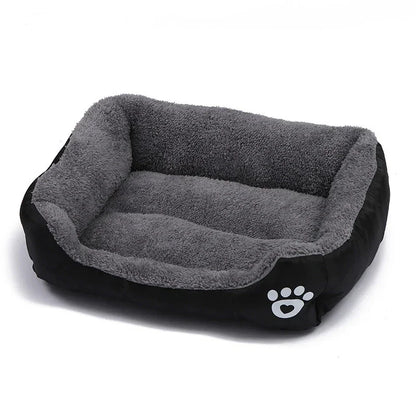 Hundebett in Schwarz – modernes Design, pflegeleicht und besonders kuschelig